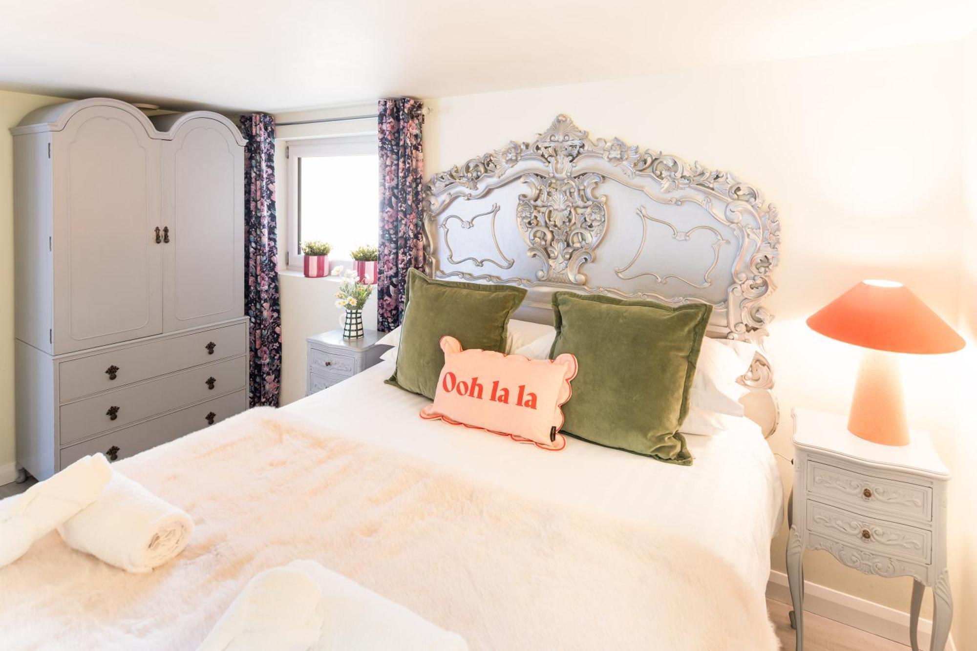 Gorgeous Boutique Flat Sleeps 2 In Lyme Regis Villa Екстериор снимка