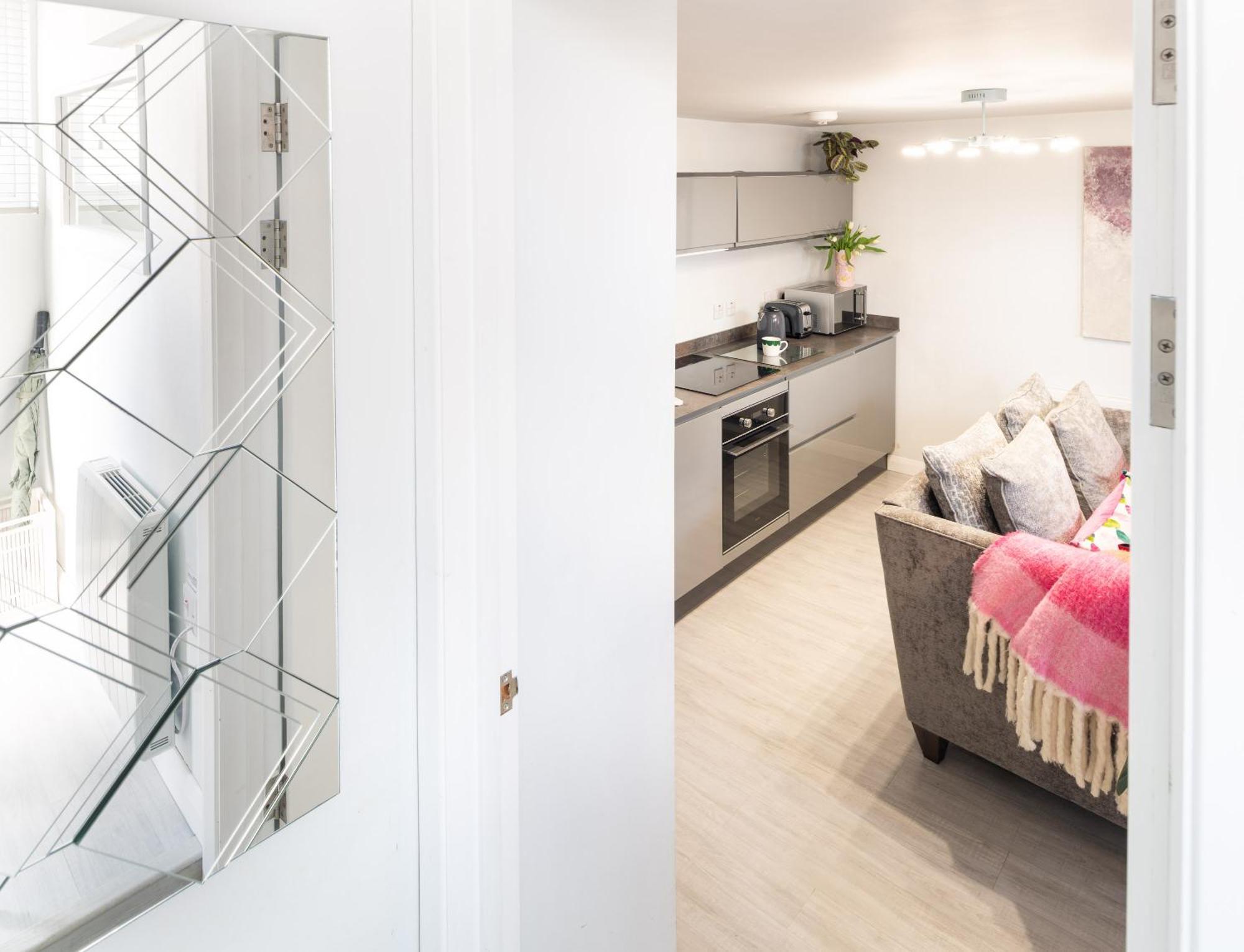 Gorgeous Boutique Flat Sleeps 2 In Lyme Regis Villa Екстериор снимка